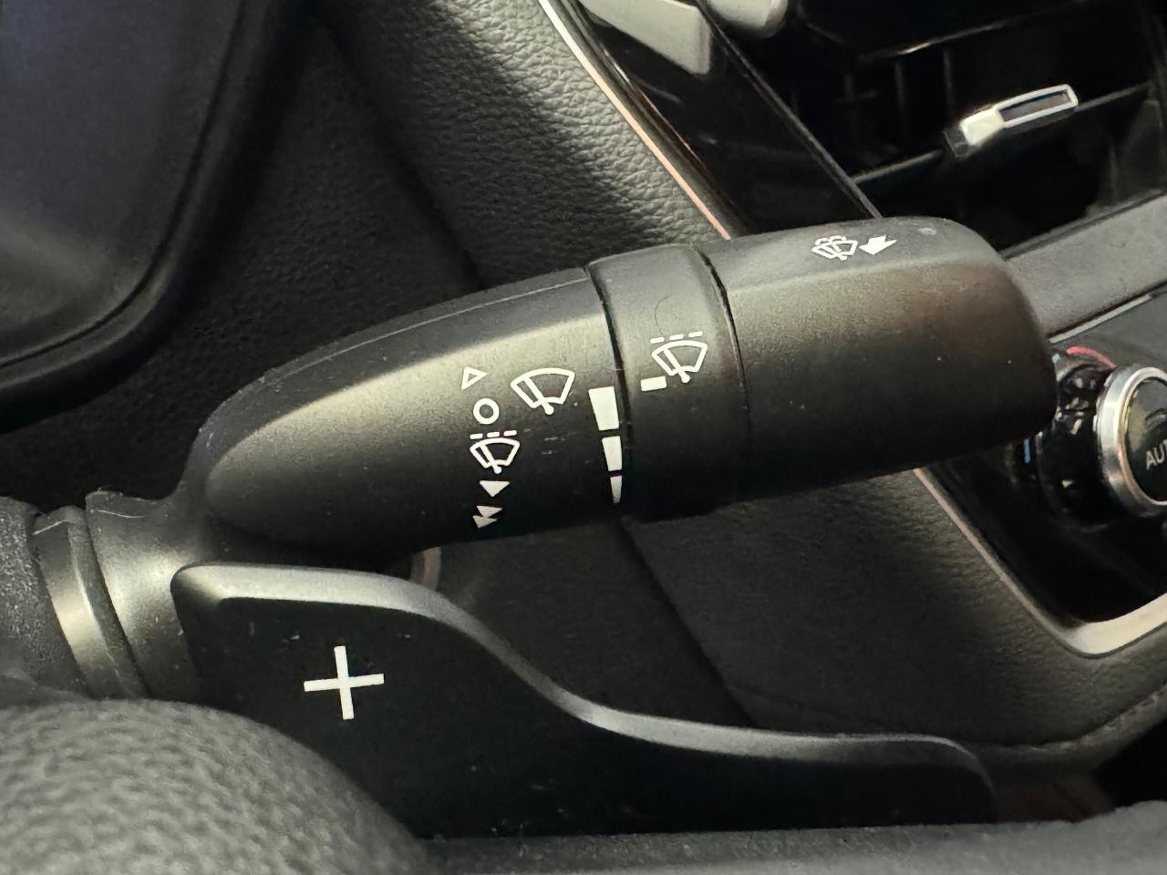 2020 Toyota Corolla SE+Tinted+New Brakes+Adaptive Cruise+CLEAN CARFAX - Photo #45