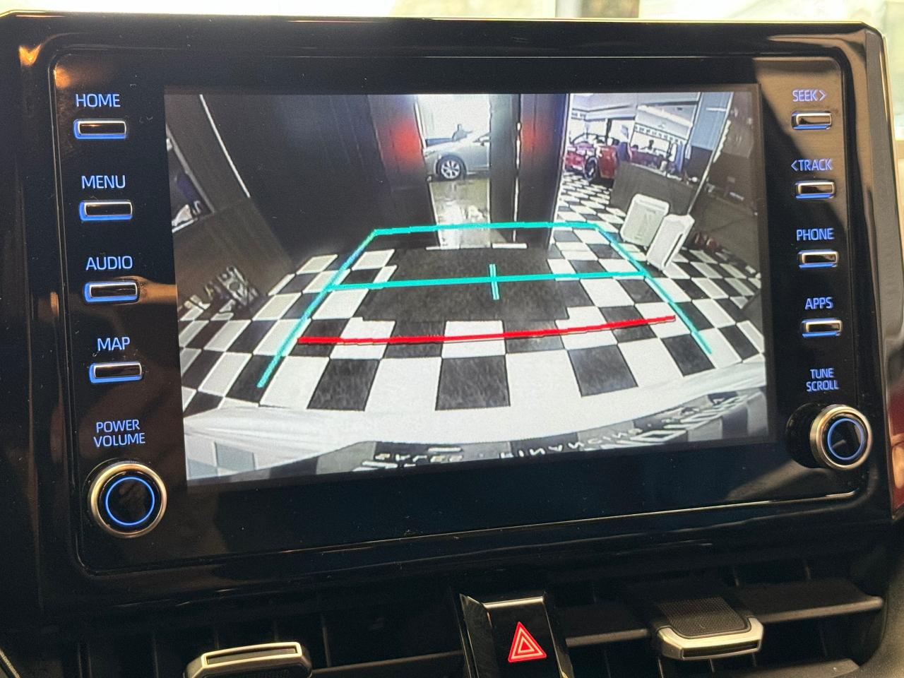 2020 Toyota Corolla SE+Tinted+New Brakes+Adaptive Cruise+CLEAN CARFAX - Photo #10