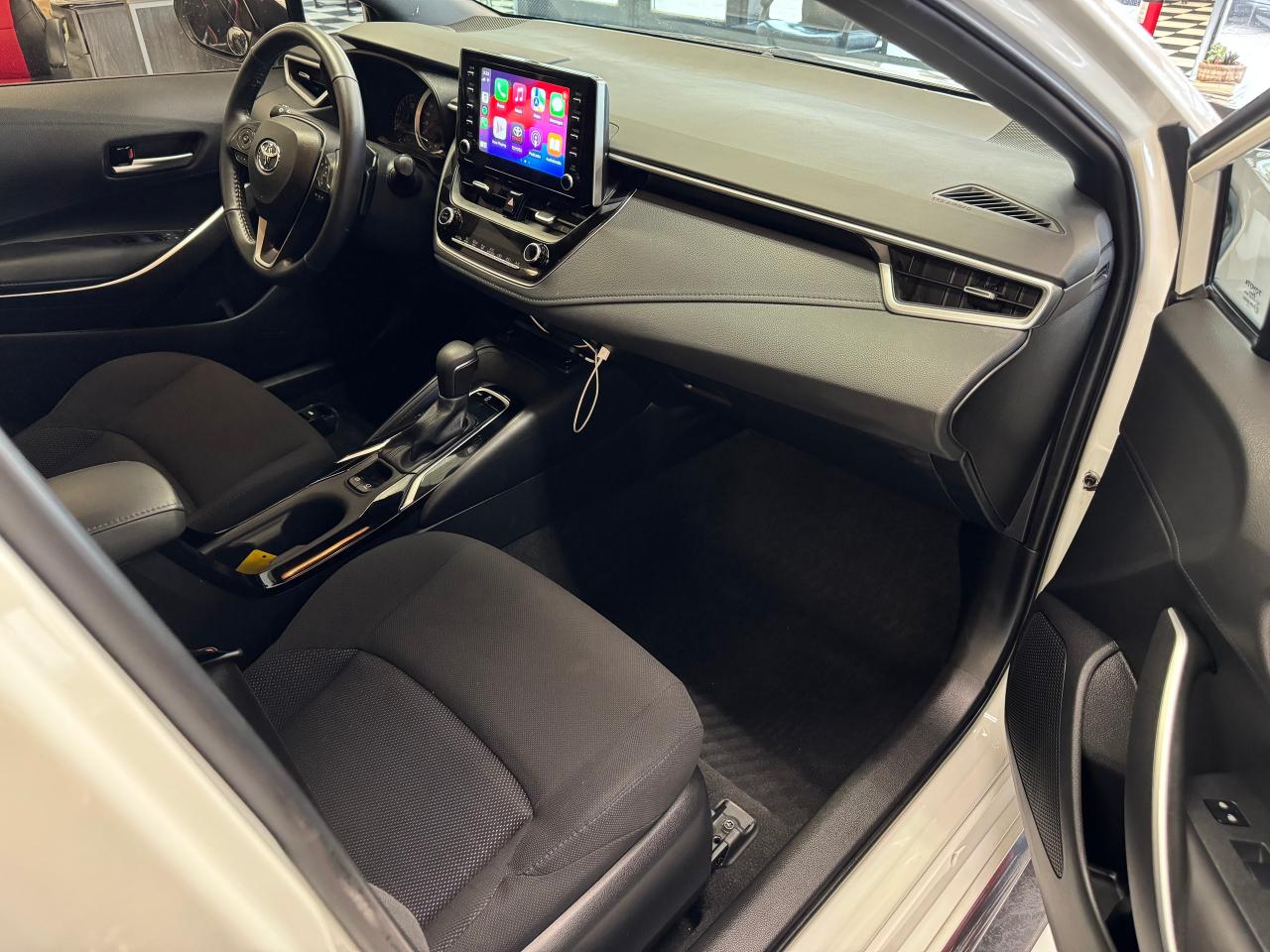 2020 Toyota Corolla SE+Tinted+New Brakes+Adaptive Cruise+CLEAN CARFAX Photo83