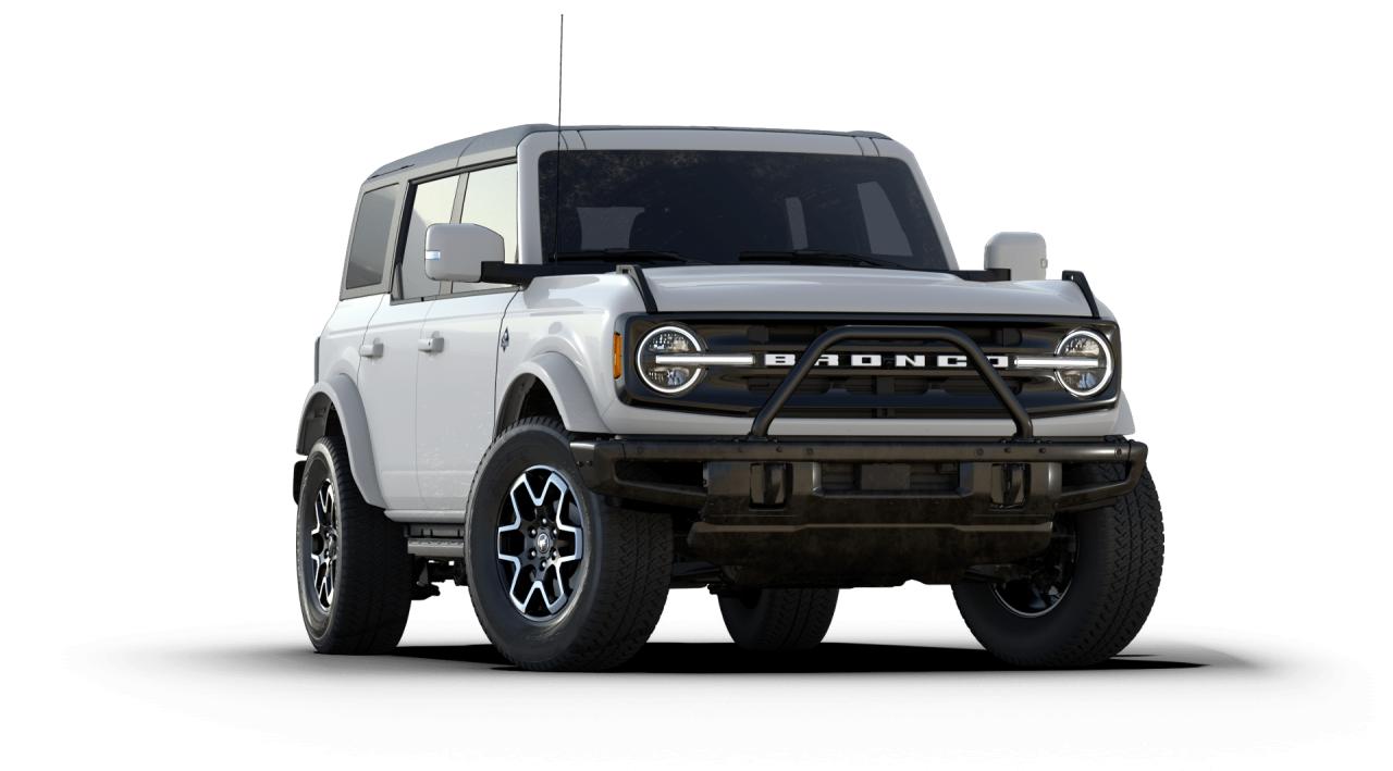 2024 Ford Bronco Outer Banks Photo5