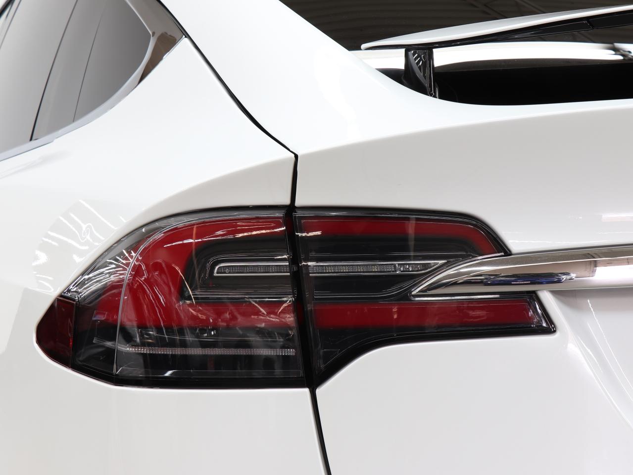 2017 Tesla Model X 75D | AWD | AutoPilot | Nav | Leather | Pano roof