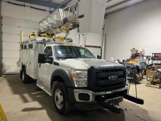 2012 Ford F-450 Bucket Truck - Photo #3