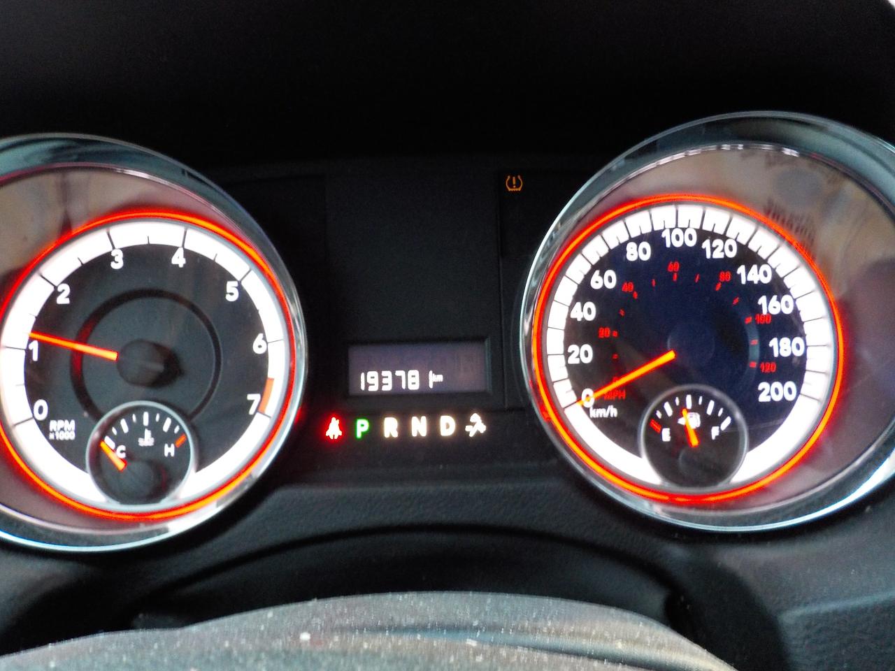 2015 Dodge Grand Caravan SE Photo4