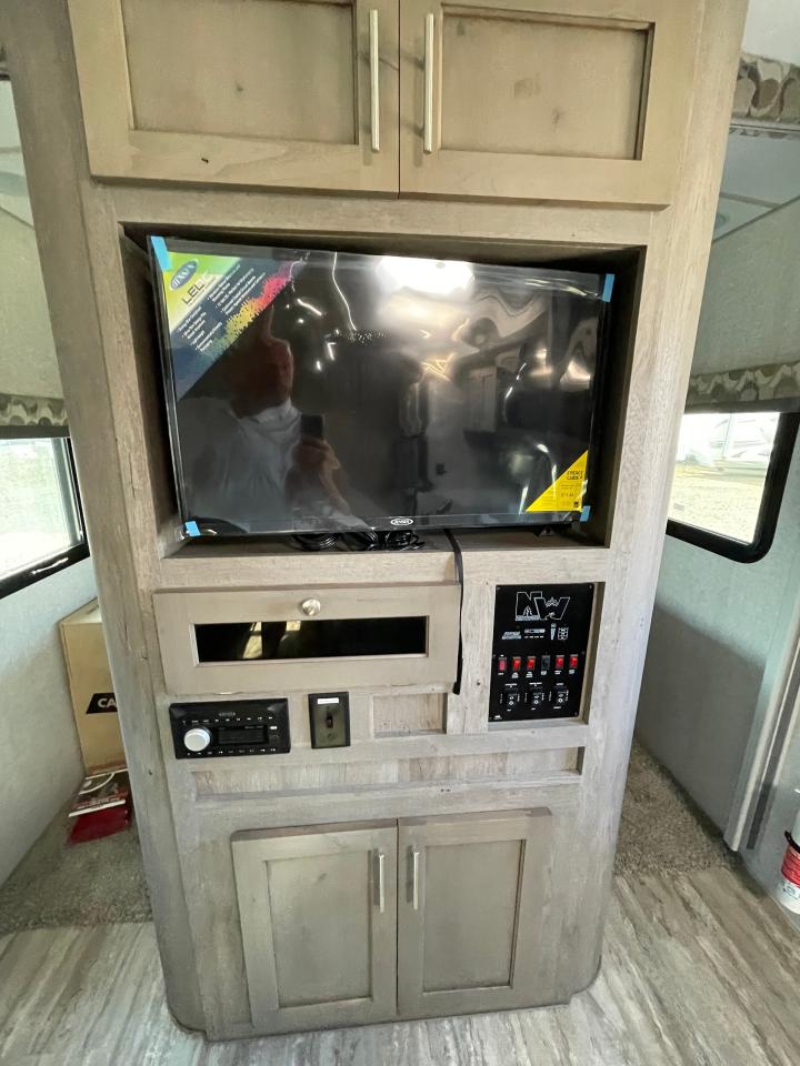 2023 Arctic Fox North Fork 28F 