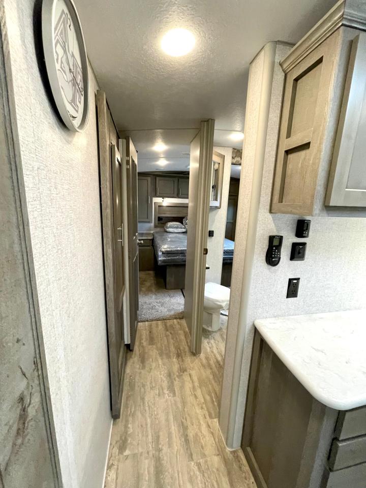 2024 Arctic Fox North Fork 32A 