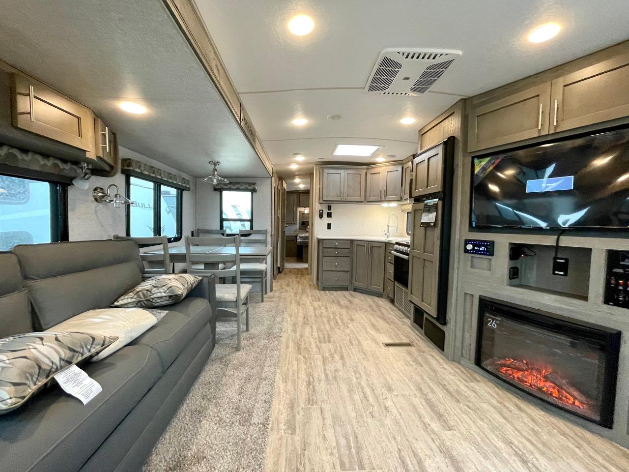 2024 Arctic Fox North Fork 32A 