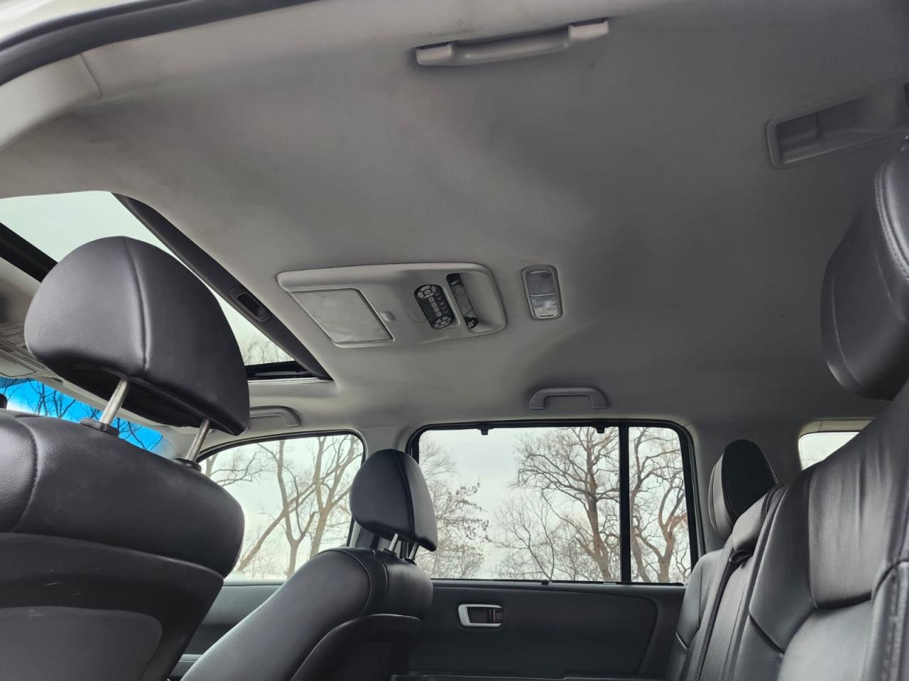 2013 Honda Pilot 4WD 4dr Touring Photo