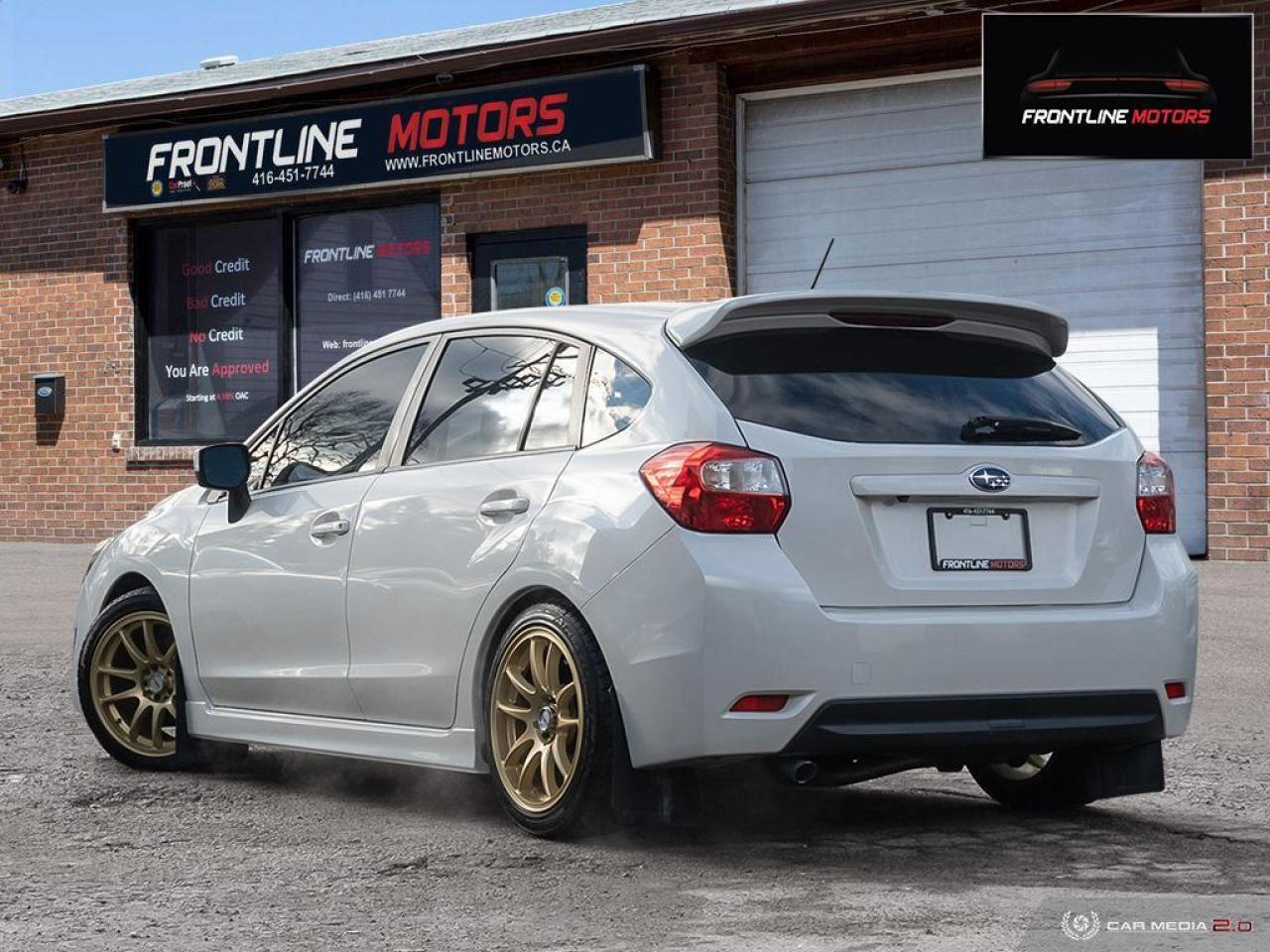 2015 Subaru Impreza HB 2.0i w/Sport Pkg *5 Speed Manual* Photo3