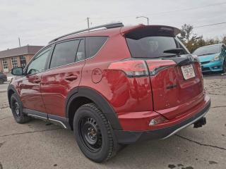 2018 Toyota RAV4 XLE TRAIL - Photo #3