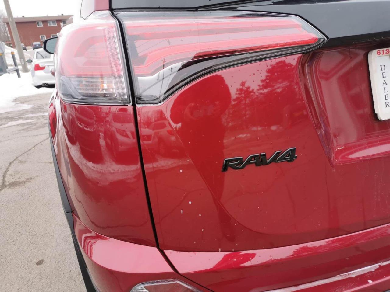 2018 Toyota RAV4 XLE TRAIL - Photo #9