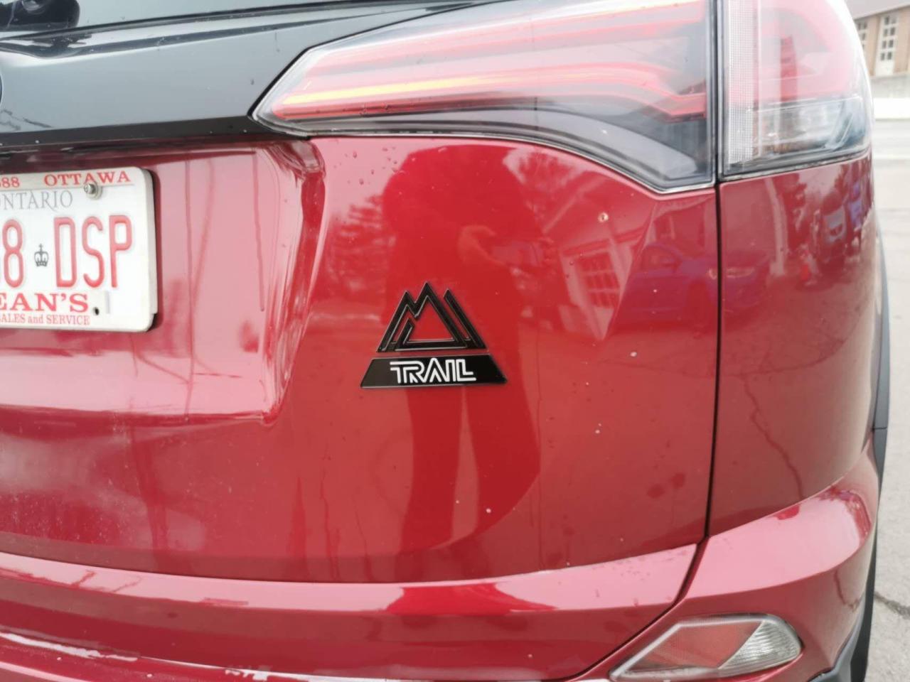 2018 Toyota RAV4 XLE TRAIL - Photo #10