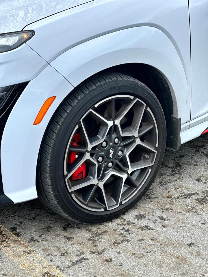 2022 Hyundai KONA N - Photo #10
