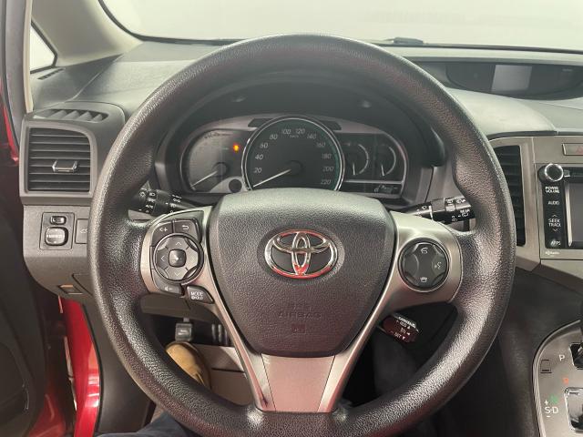 2014 Toyota Venza XLE AWD Photo13