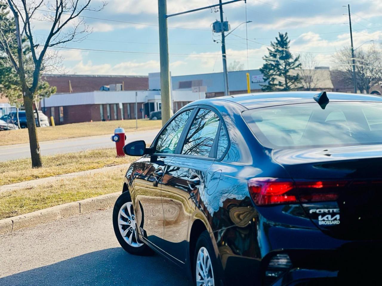 2022 Kia Forte LX Photo4