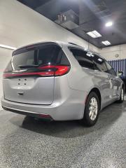 2021 Chrysler Pacifica  - Photo #5