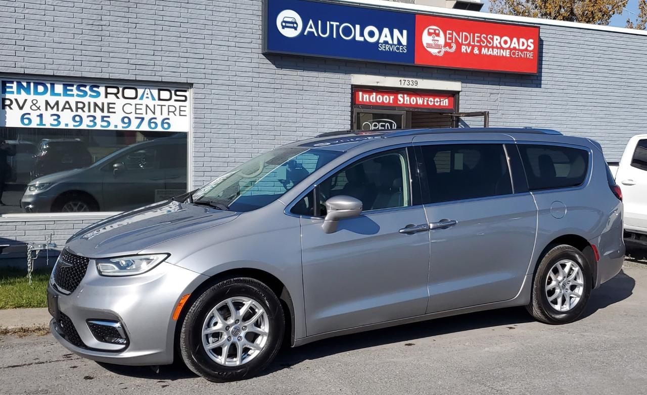 Used 2021 Chrysler Pacifica Touring L for sale in Cornwall, ON