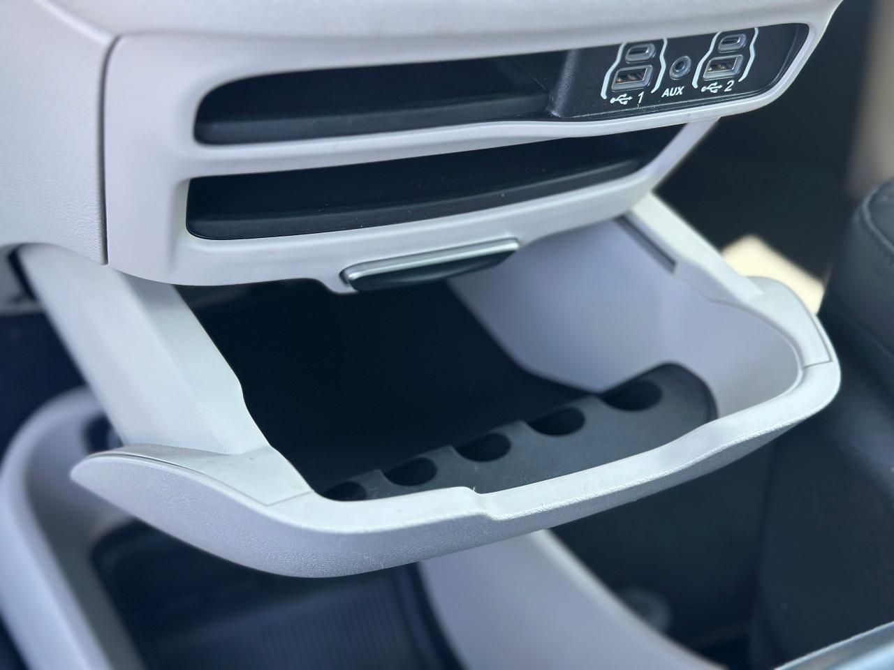 2021 Chrysler Pacifica Touring L - Photo #13