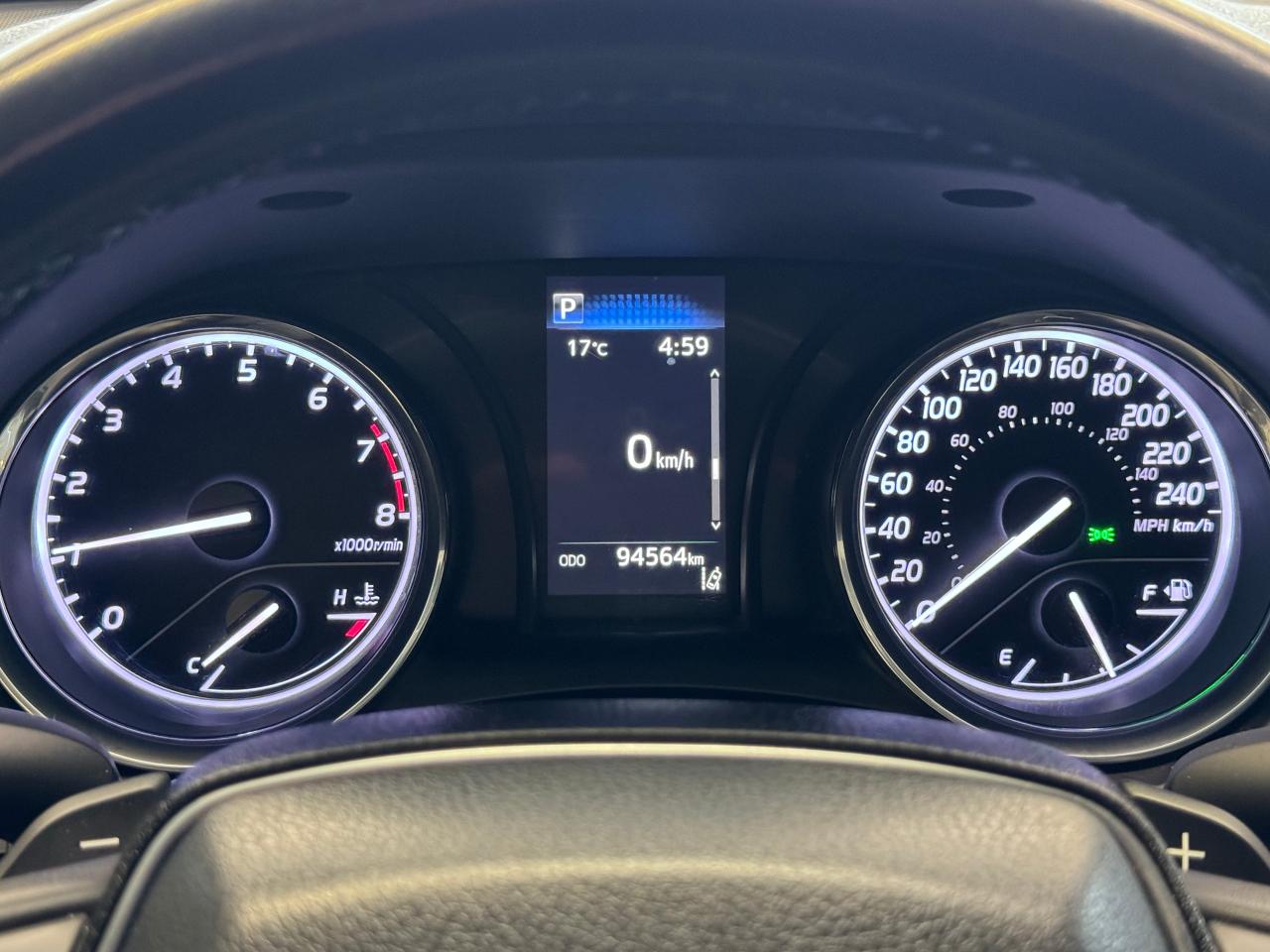 2019 Toyota Camry SE+Leather+ApplePlay+Adaptive Cruise+CLEANC CARFAX - Photo #16