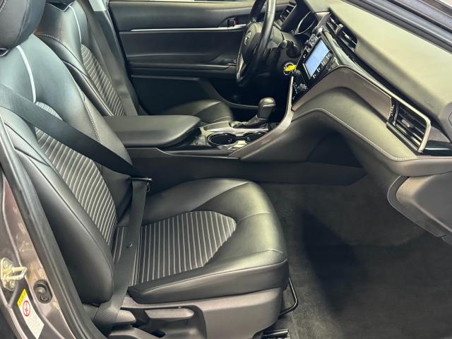 2019 Toyota Camry SE+Leather+ApplePlay+Adaptive Cruise+CLEANC CARFAX Photo21