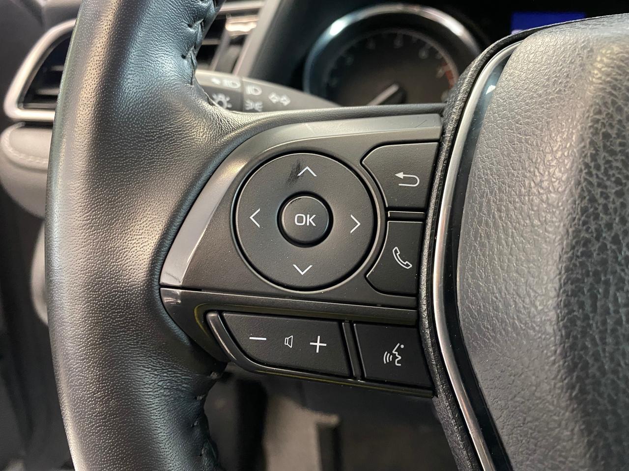 2019 Toyota Camry SE+Leather+ApplePlay+Adaptive Cruise+CLEANC CARFAX - Photo #47
