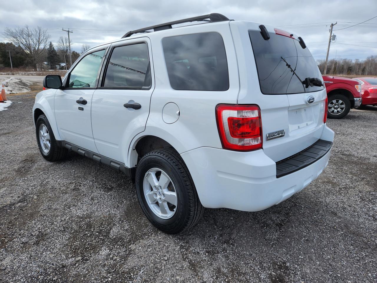 2009 Ford Escape 4WD 4DR V6 AUTO XLT - Photo #5