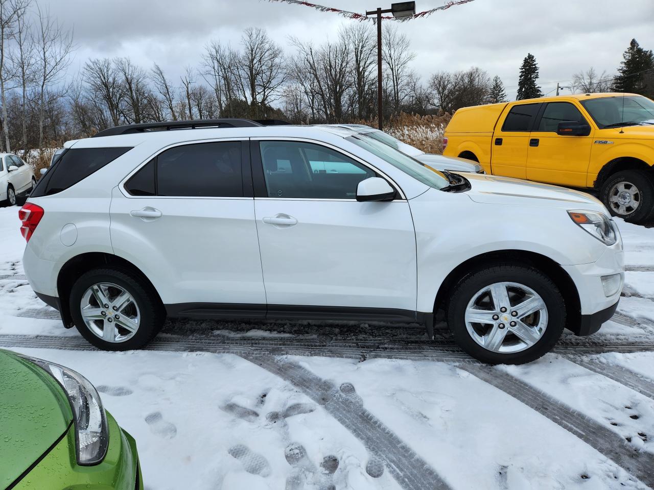 2016 Chevrolet Equinox LT AWD only $9850 - Photo #1