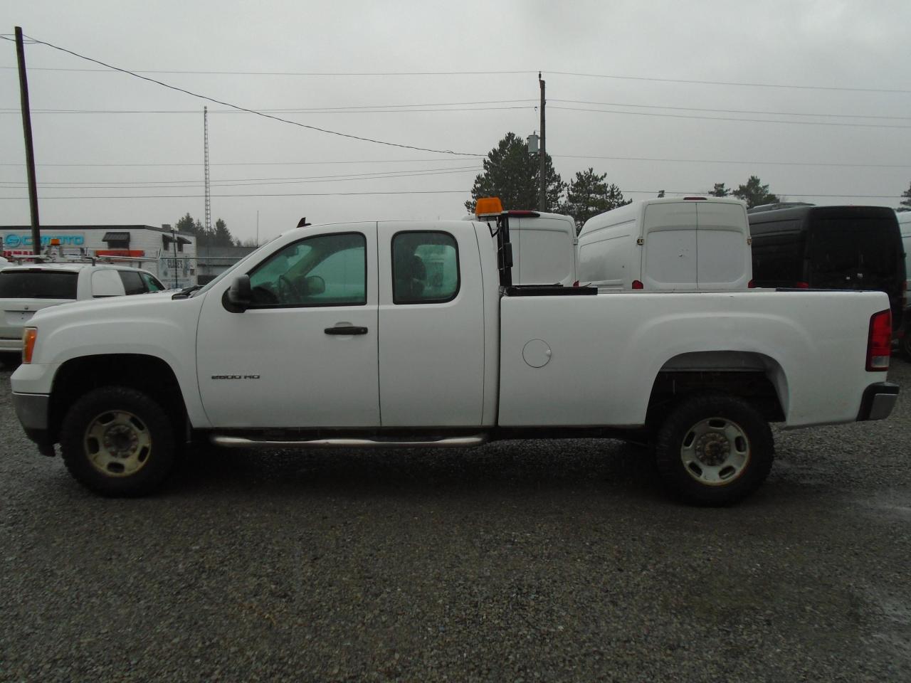 2013 GMC Sierra 2500 HD 2WD Ext Cab 157.5  WT - Photo #1