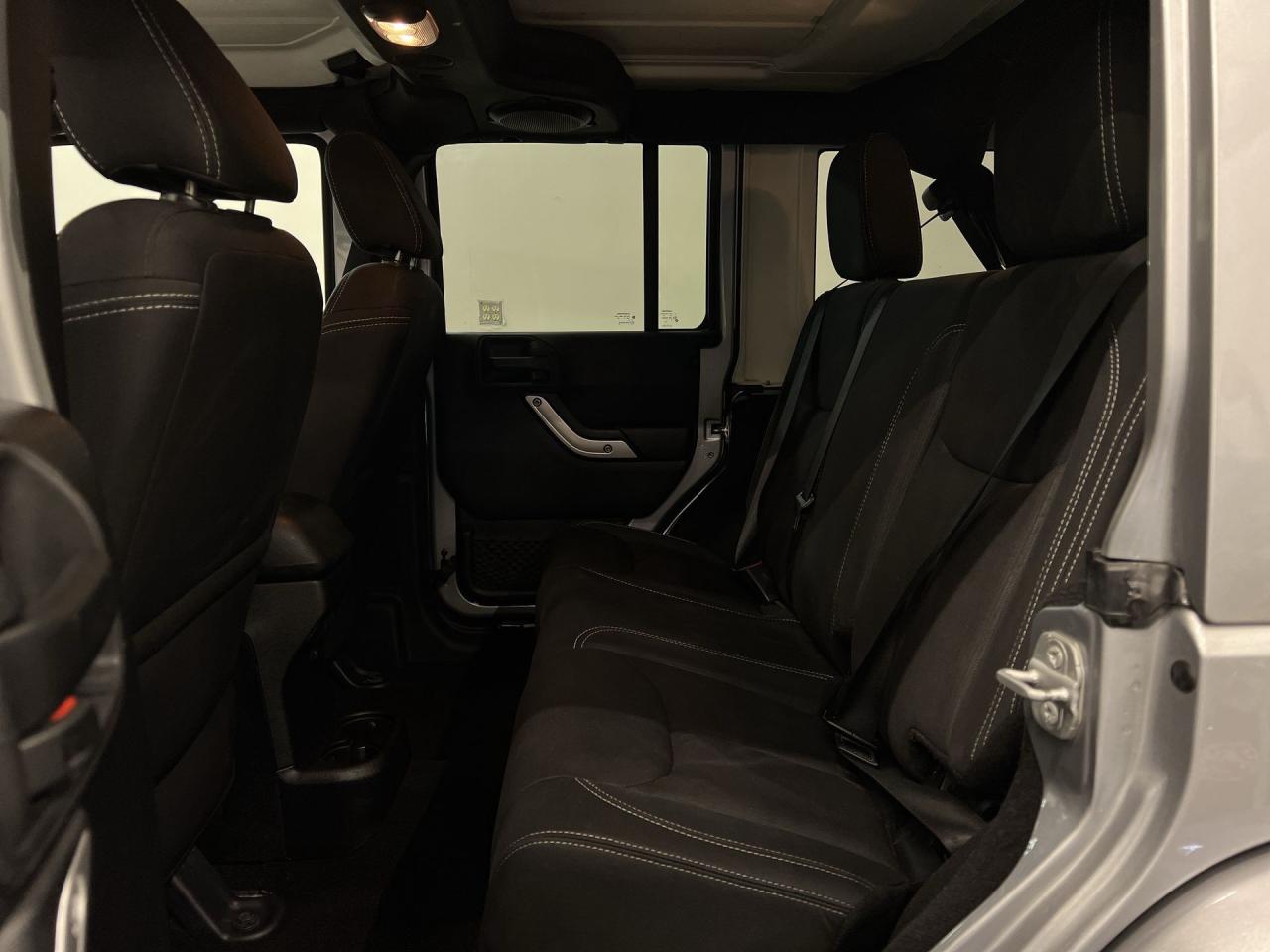 2014 Jeep Wrangler Unlimited SAHARA 4x4| HARD TOP | HTD SEATS |ONLY 89,000 KMS! Photo