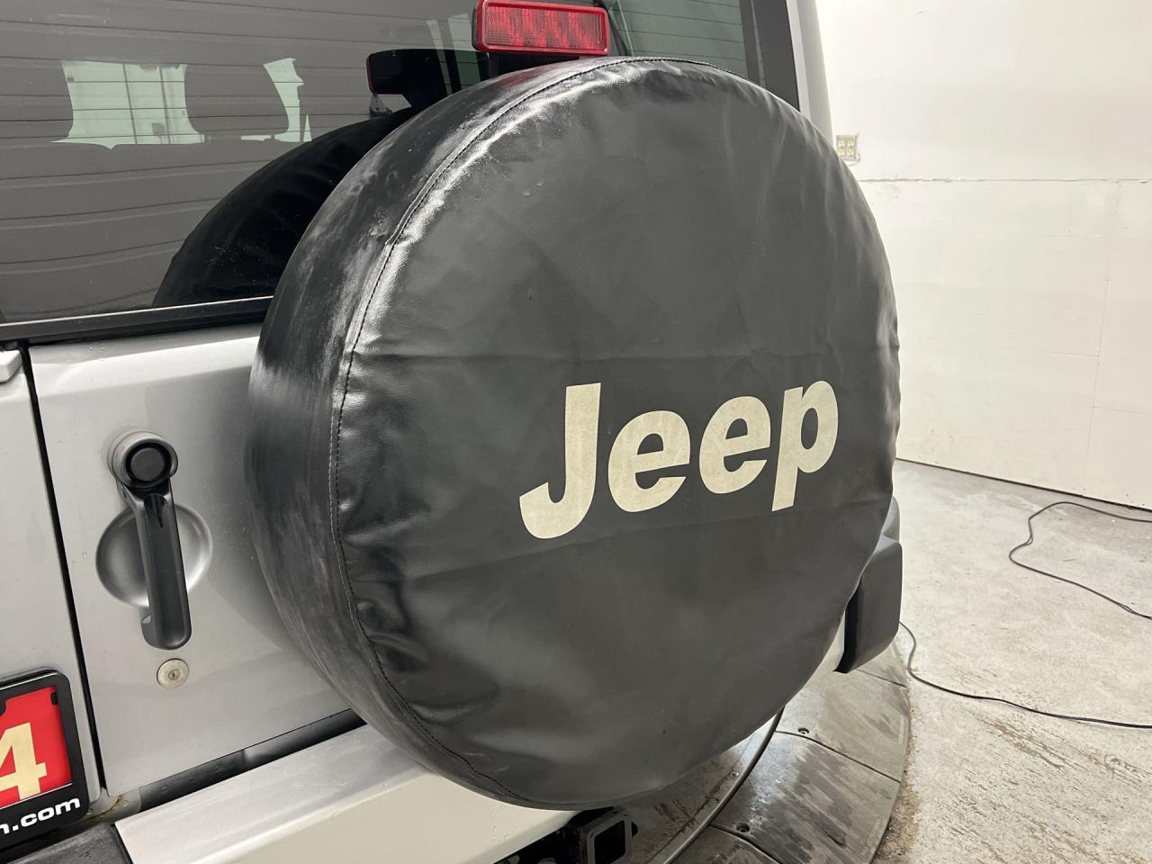 2014 Jeep Wrangler Unlimited SAHARA 4x4| HARD TOP | HTD SEATS |ONLY 89,000 KMS! Photo