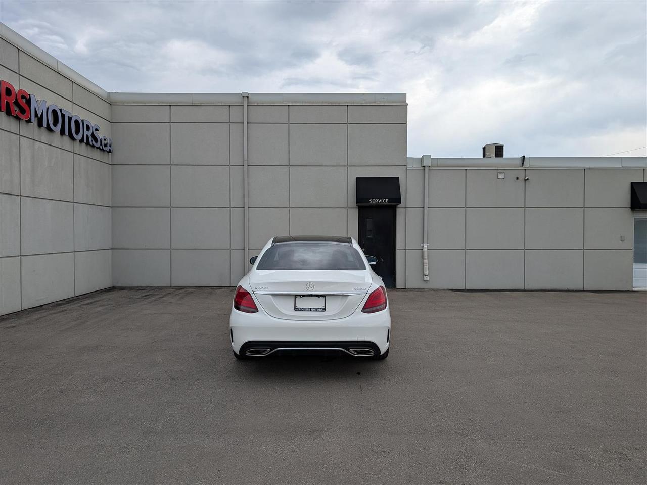 2020 Mercedes-Benz C 300 4MATIC - NAVI - PANO ROOF - REVERSE CAM Photo3