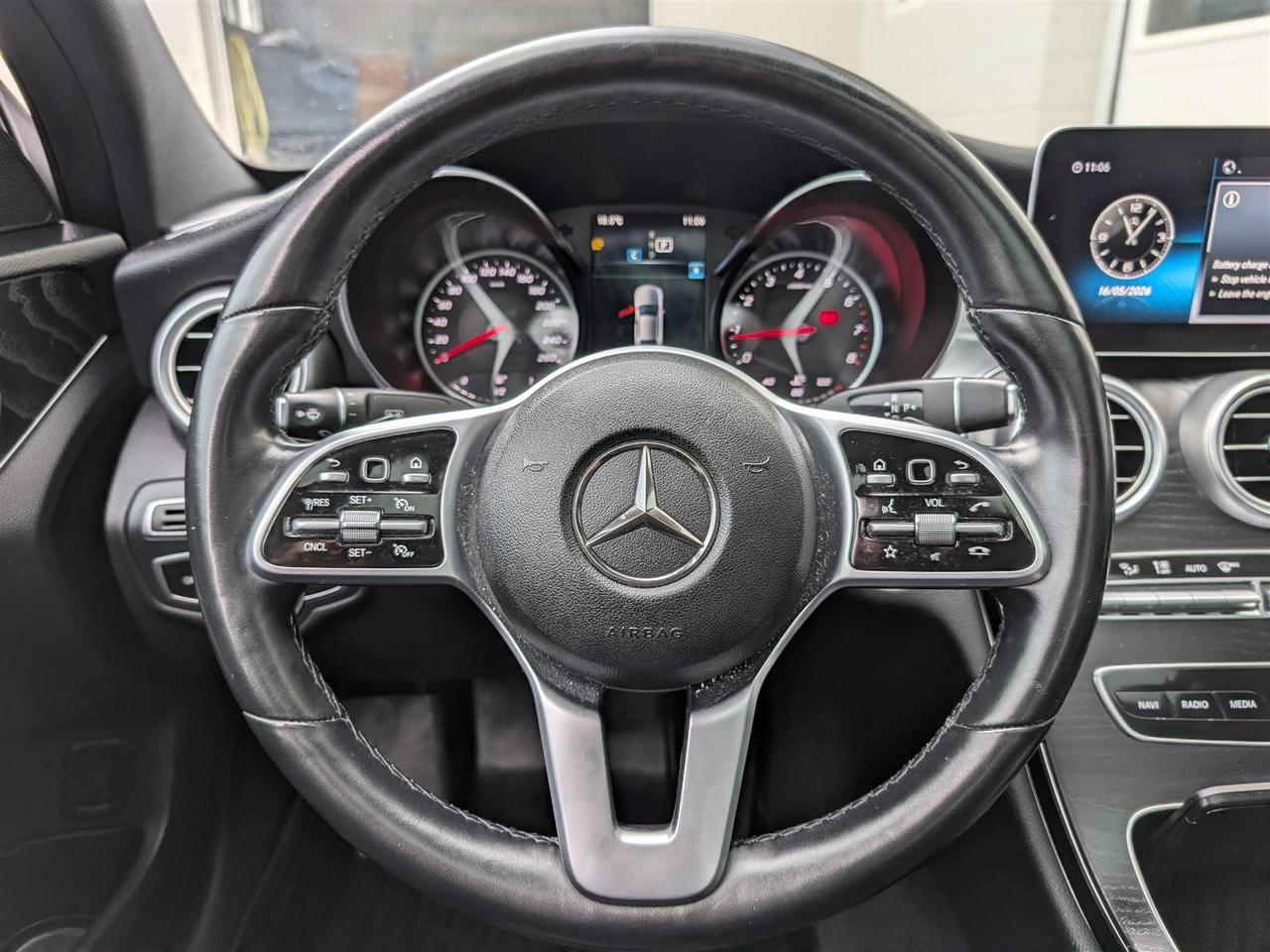 2020 Mercedes-Benz C 300 4MATIC - NAVI - PANO ROOF - REVERSE CAM Photo