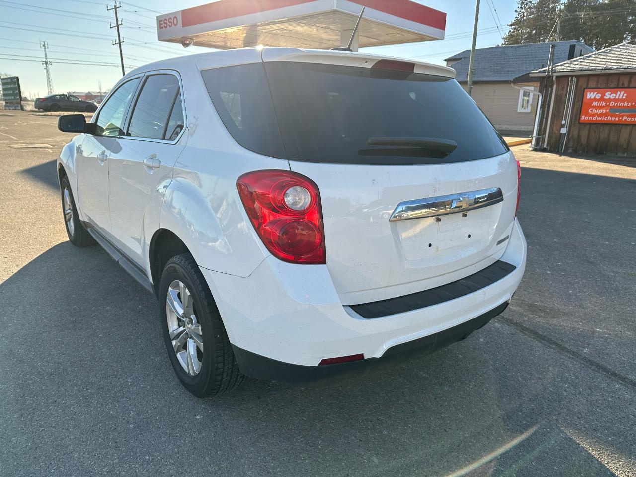 2015 Chevrolet Equinox LS - Photo #8