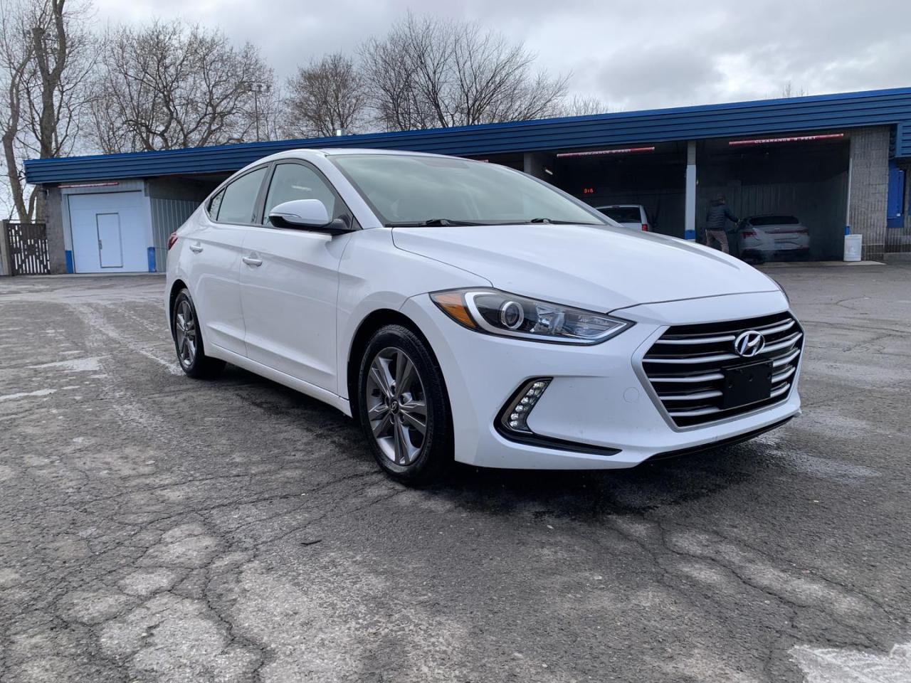 2018 Hyundai Elantra Limited - Photo #3