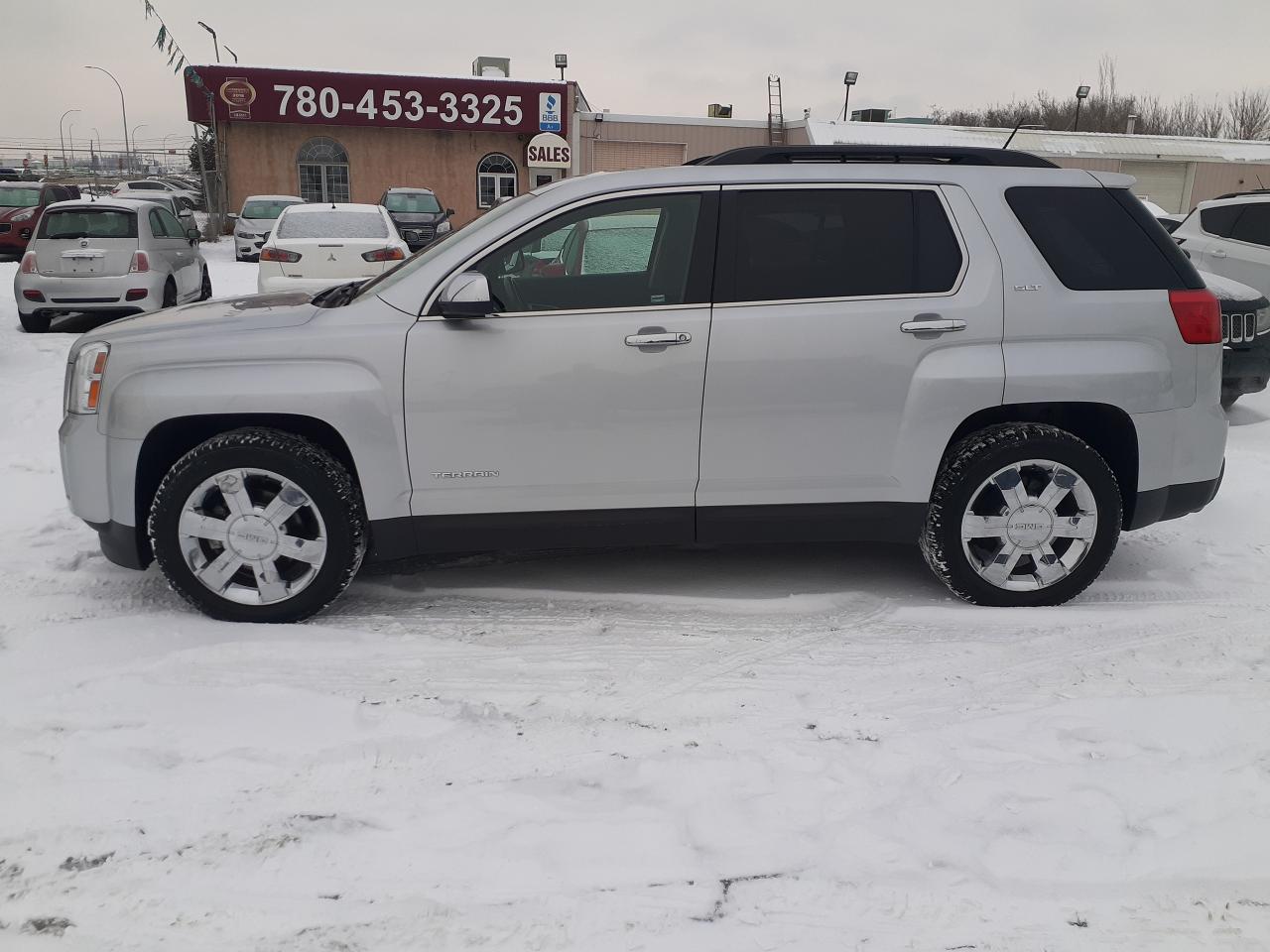 2015 GMC Terrain AWD, SLT, Leather, Nav, Htd Seats, BU Cam, Remote - Photo #4