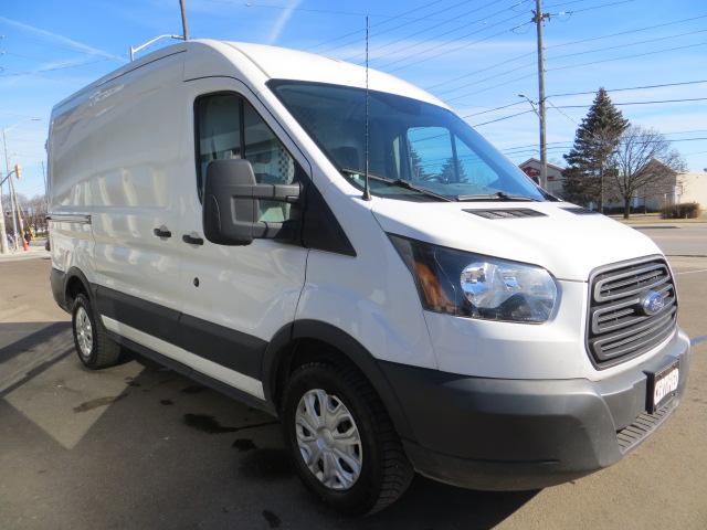 2015 Ford Transit CERTIFIED, DIESEL, T-250 MEDIUM ROOF - Photo #4