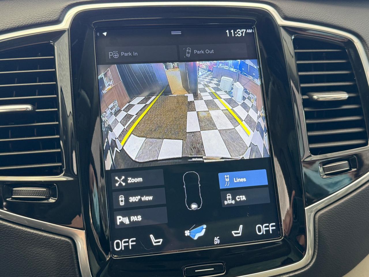 2019 Volvo XC90 Inscription T6 AWD 7 Passenger+CLEAN CARFAX - Photo #10
