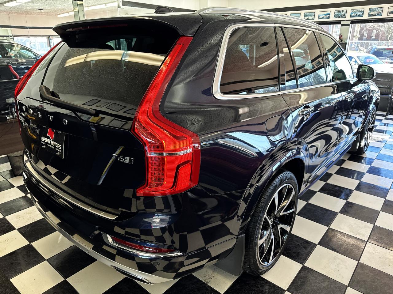2019 Volvo XC90 Inscription T6 AWD 7 Passenger+CLEAN CARFAX - Photo #4