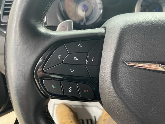 2018 Chrysler 300 S Photo9