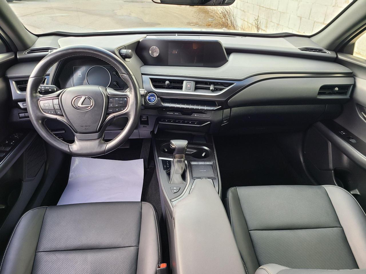 2019 Lexus UX 250h Hybrid - SUNROOF|BLINDSPOT|LANEKEEP|CAMERA - Photo #12