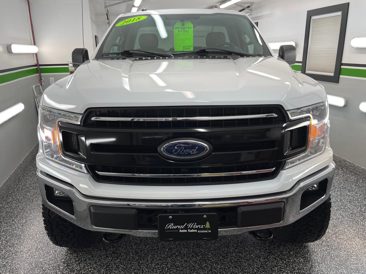 2018 Ford F-150 XLT (SHORTY) - Photo #2