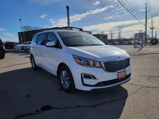 2020 Kia Sedona LX - Photo #3