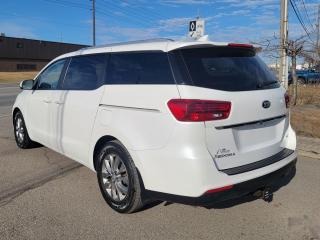 2020 Kia Sedona LX - Photo #7