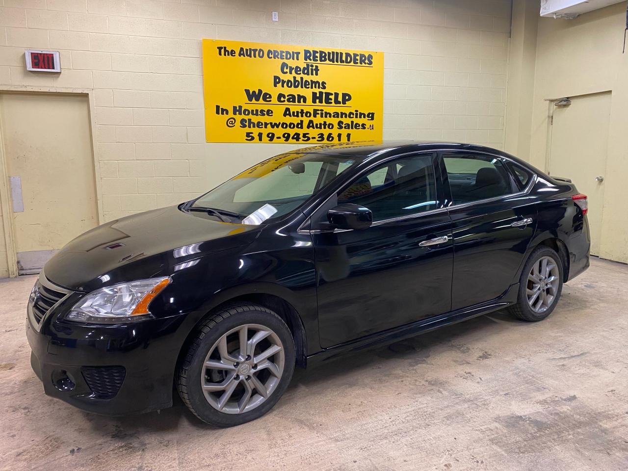 2014 Nissan Sentra SR - Photo #2