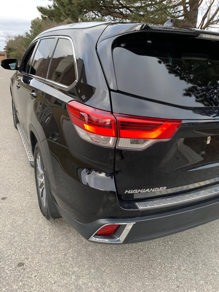 2019 Toyota Highlander XLE-1 LOCAL OWNER! NO INSUR. CLAIMS!! FULLY LOADED - Photo #16