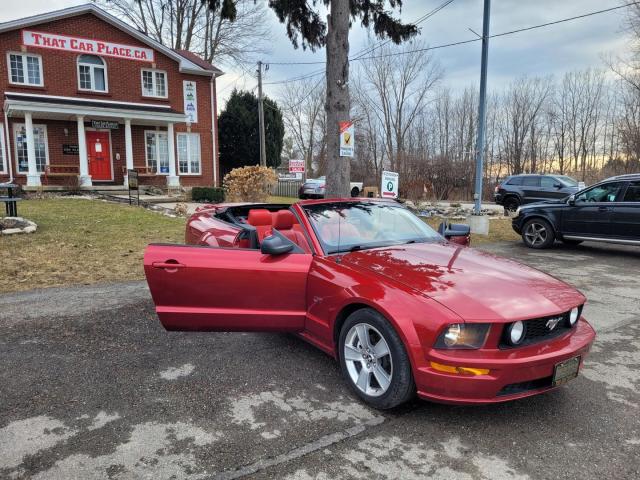 2006 Ford Mustang GT Deluxe Convertible Photo12
