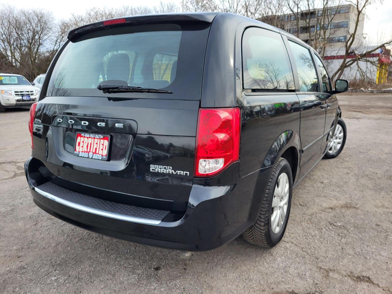 2016 Dodge Grand Caravan CANADIAN VALUE PKG Photo4