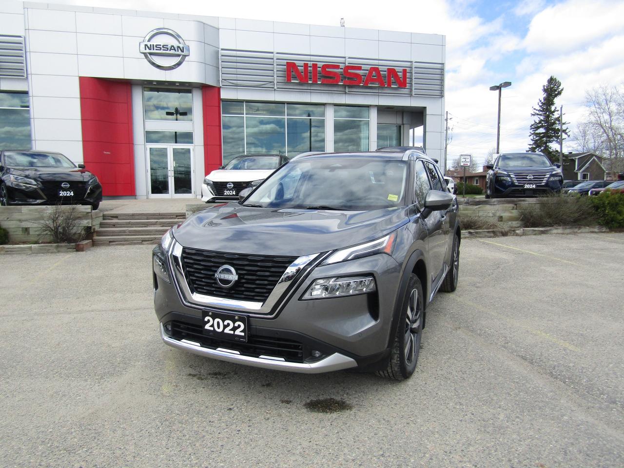 Used 2022 Nissan Rogue Platinum for sale in Timmins, ON