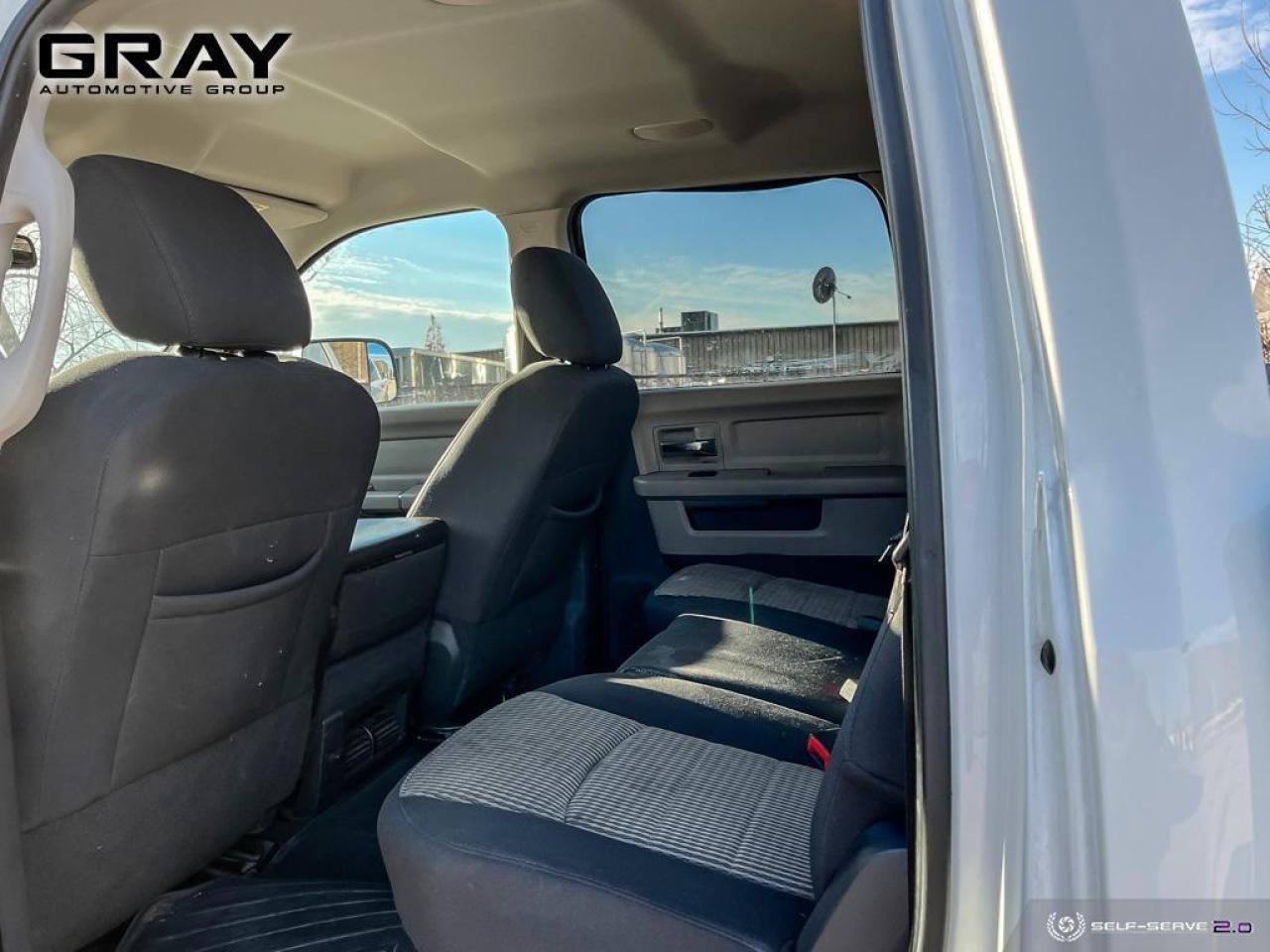 2011 RAM 2500 4WD Crew Cab 149" Outdoorsman - Photo #14