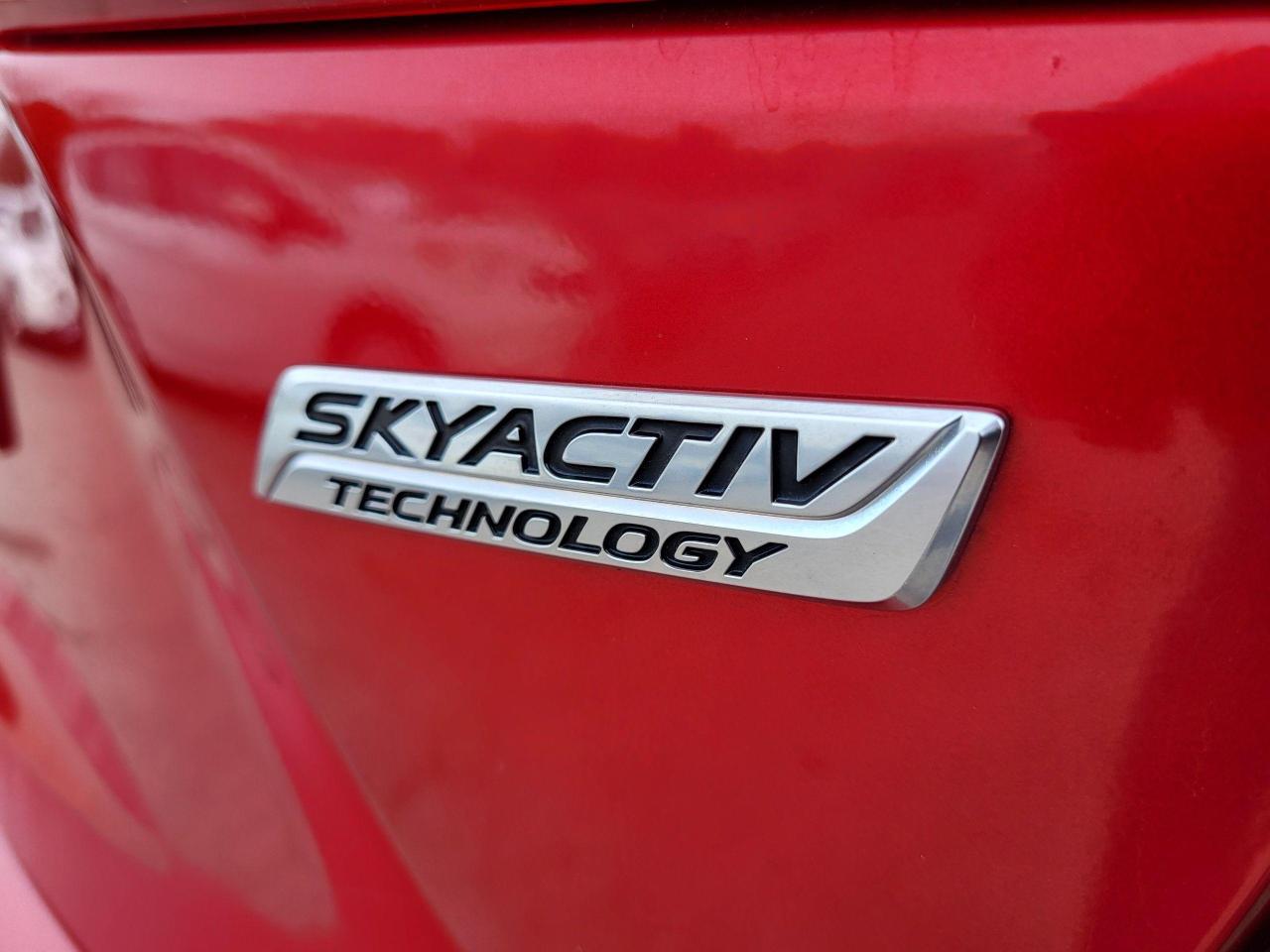 2014 Mazda MAZDA3 GS-SKY Photo4