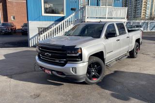 2018 Chevrolet Silverado 1500 LTZ Crew Cab Z71 4x4 **Leather/5.3L/Sunroof** - Photo #2